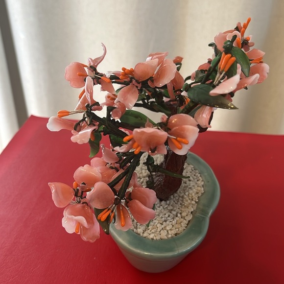 Vtg Bonsai Tree Cherry Blossoms Chinese Jade Glass Petal Celadon pot Pink - Picture 4 of 5